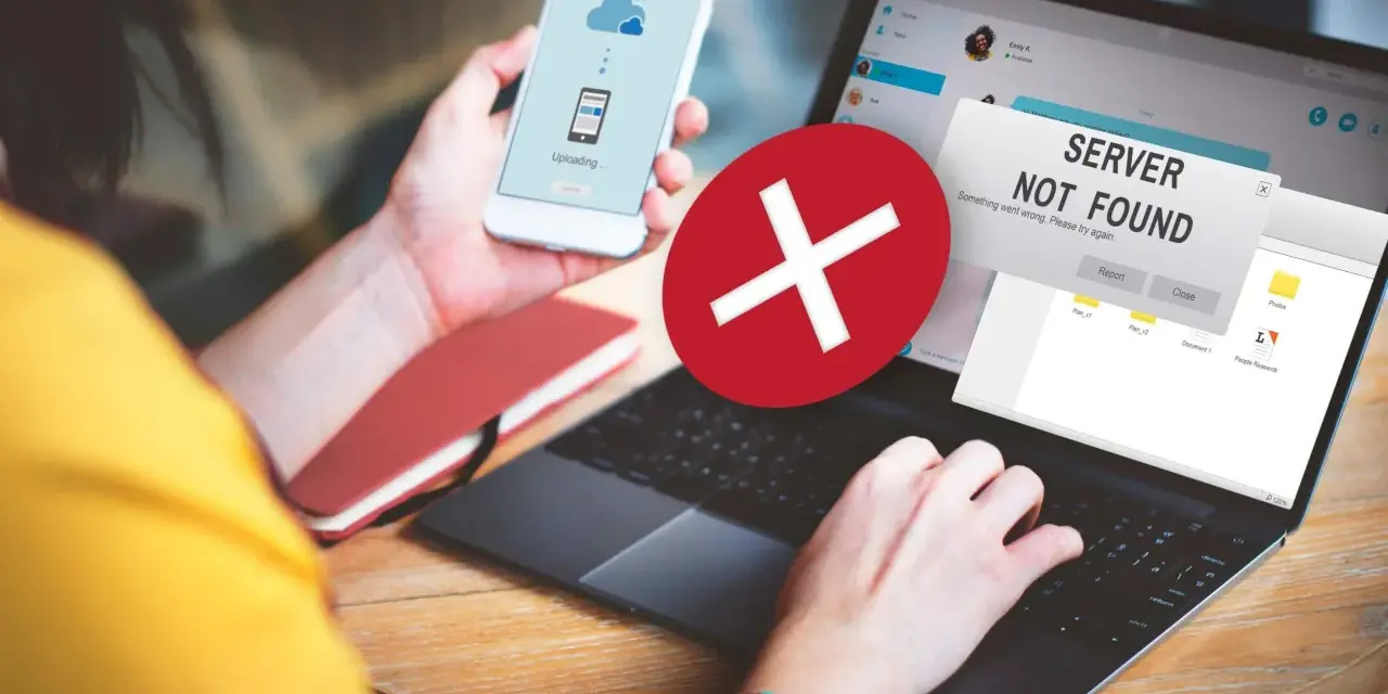 Errore server: tiscali mobile non funziona internet. Il telefono mostra "Uploading...", il laptop "Server Not Found".