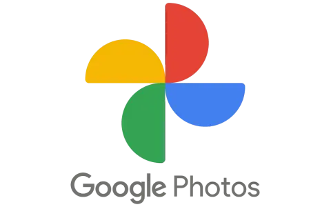 Logo di Google Foto con i suoi colori iconici. Qui trovi Google Foto per conservare i tuoi ricordi.