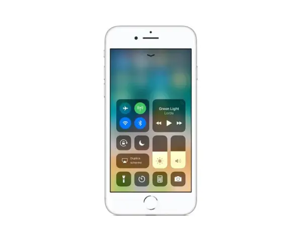 Schermata di un iPhone con Centro di Controllo aperto, mostra icone per Wi-Fi, Bluetooth, modalità aereo e musica. Le impostazioni di rete sono visibili.