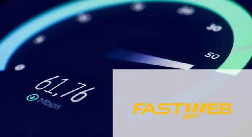 Misurazione velocità internet: 61,76 Mbps. Il logo Fastweb in basso a destra.