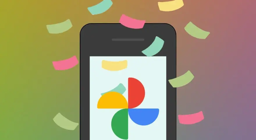 Smartphone con logo Google Foto e coriandoli colorati. Facile scaricare foto da Google Foto.