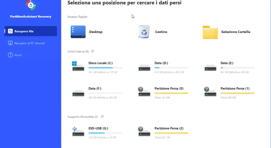 Interfaccia di recupero dati: seleziona Desktop, Cestino o una cartella per cercare file persi. Sono elencate unità interne ed esterne.